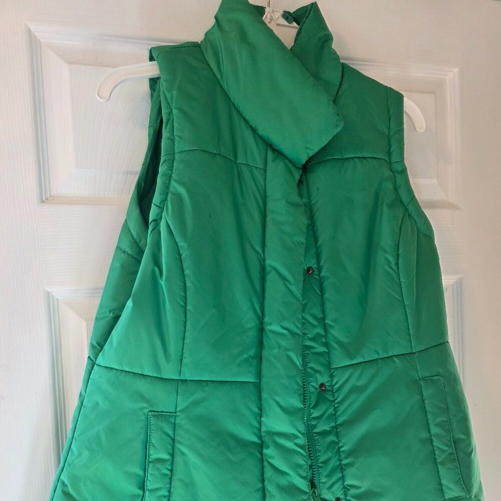 New York and Company green vest-M